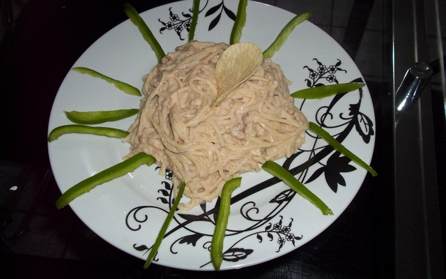 Macarrão com atum da Dedê