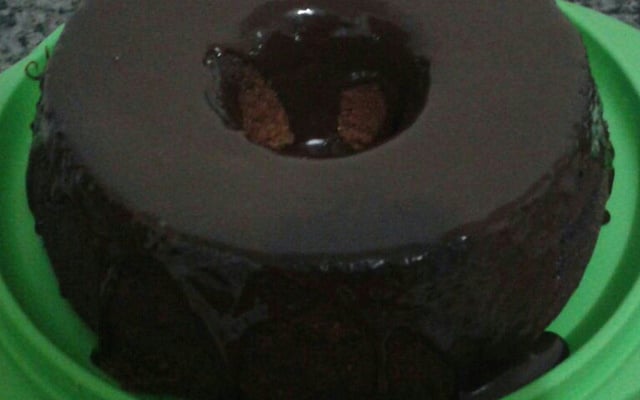 Bolo de chocolate (econômico)