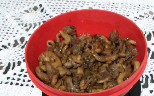 Shimeji na manteiga à brasileira