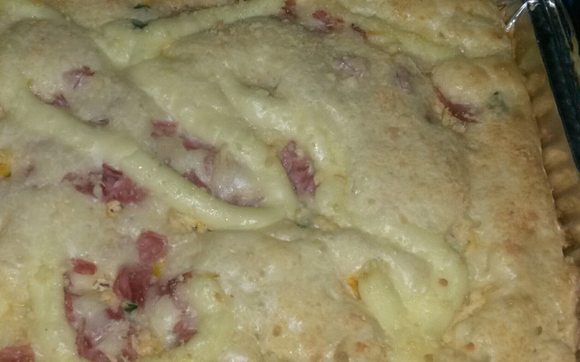 Torta de liquidificar de frango com presunto