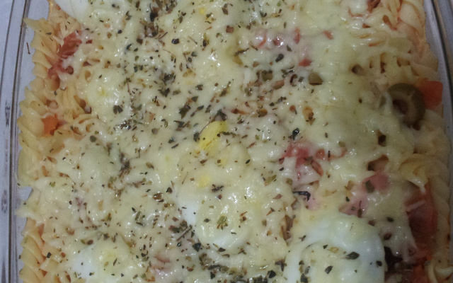 Macarrão sabor pizza