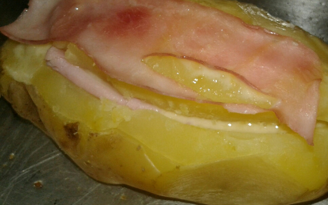 Batata recheada fácil