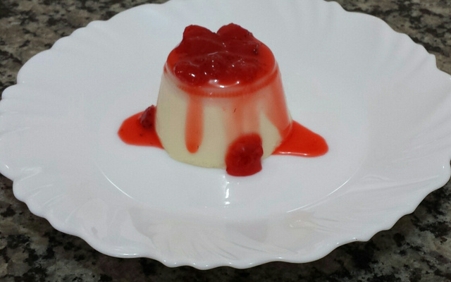 Pudim de creme de leite (Panna Cotta)