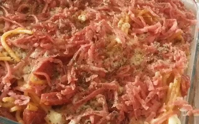 Macarronada à calabresa