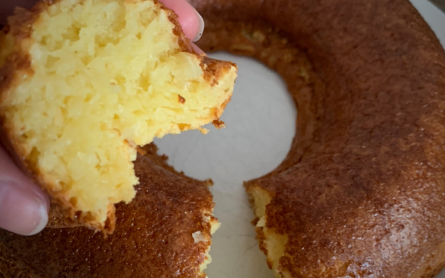Bolo de coco rápido