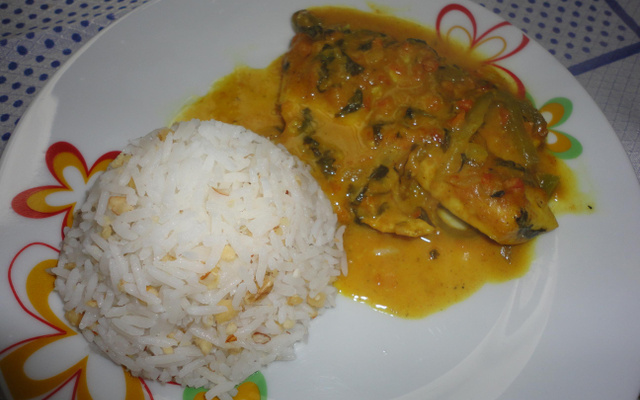Saint Peter ao molho curry