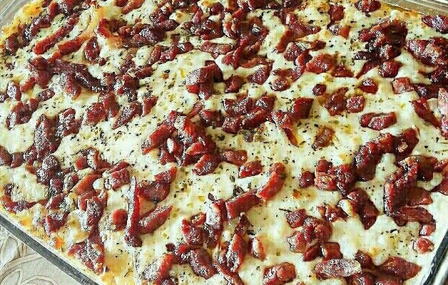 Torta salgada de aipim