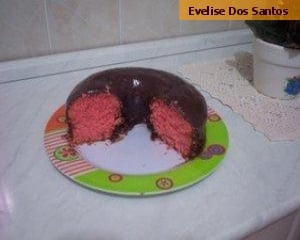 Bolo prático de morango