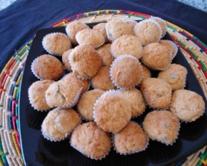 Bolinho de tâmaras e nozes