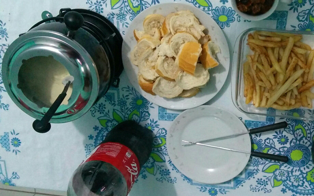 Fondue universitário