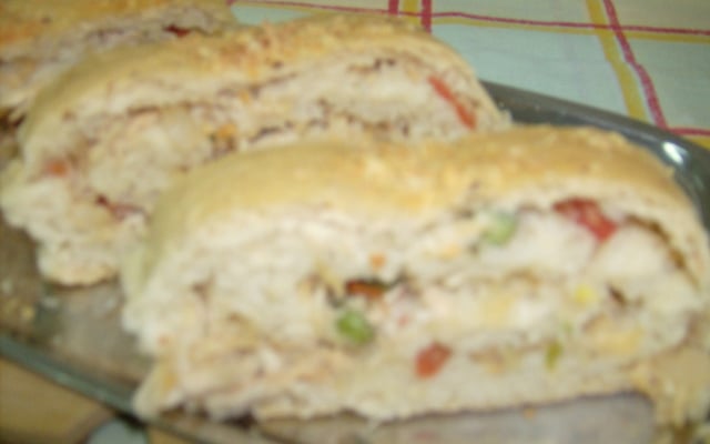 Baguetes recheado de frango com legumes