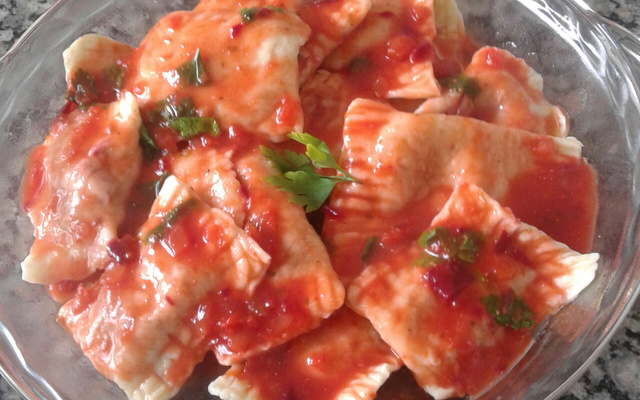 Ravióli com beterraba