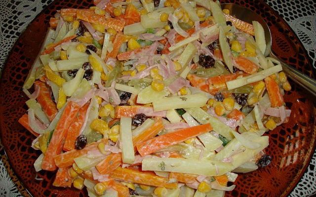 Salada Tropical Ilha do Sol