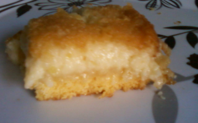 Bolo de queijo ralado