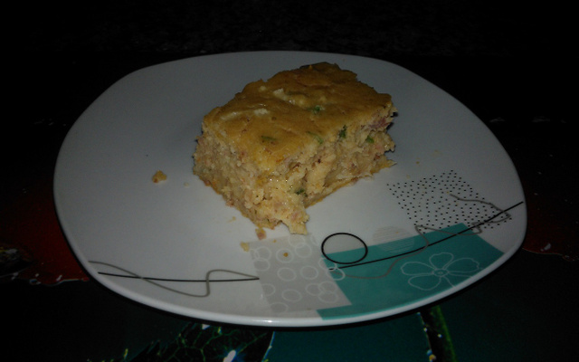 Torta de liquidificador com queijo e presunto