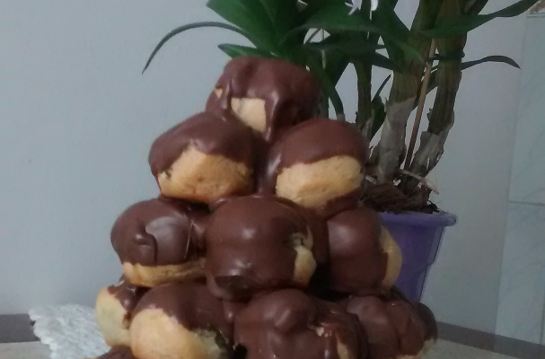 Carolinas ou bombas (éclairs)