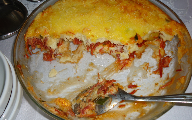 Escondidinho de carne seca com aipim