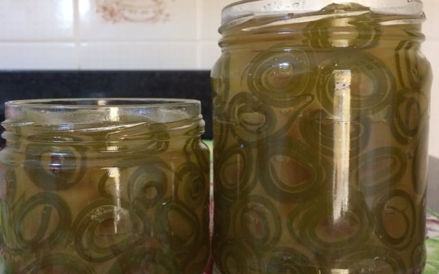 Doce de mamão enroladinho