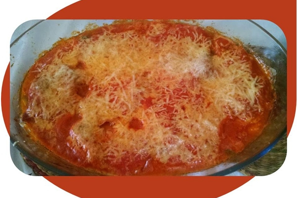Filé de frango à parmegiana