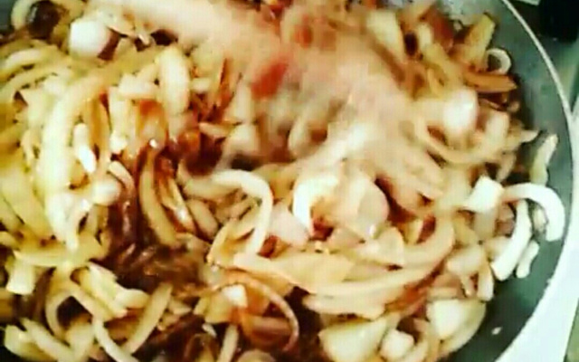 Cebola caramelizada do Senise