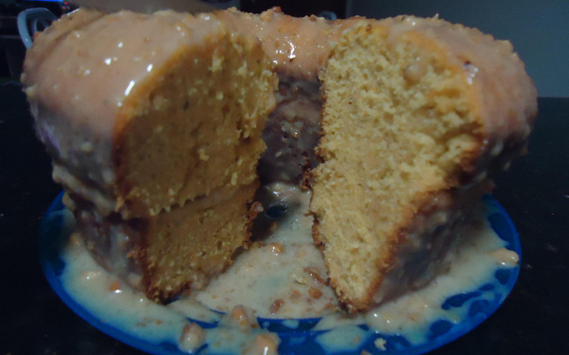 Bolo de amendoim com fubá no liquidificador