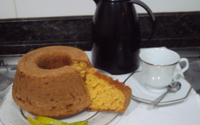 Bolo de laranja rápido