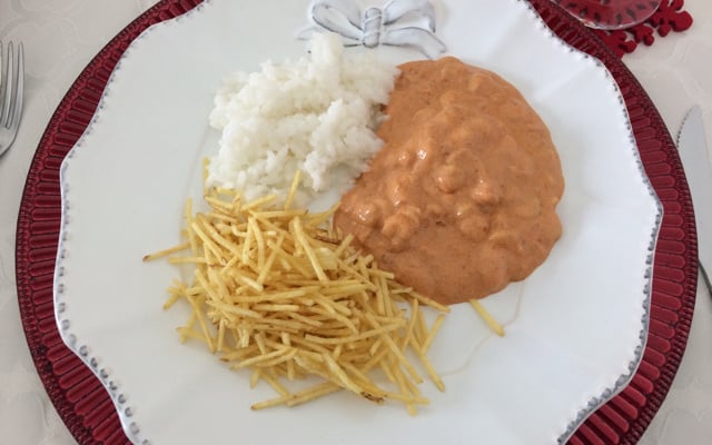 Estrogonofe de camarão