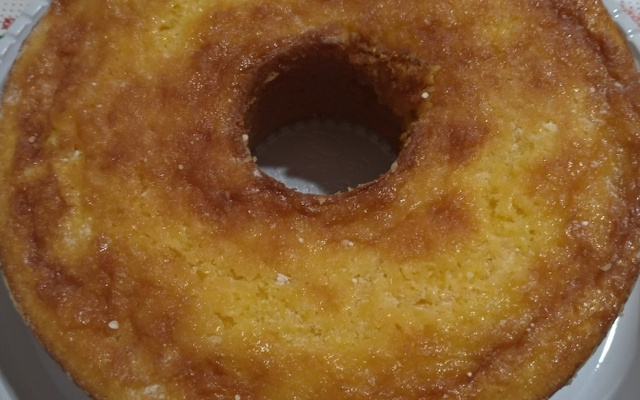 Bolo cremoso de milho em lata