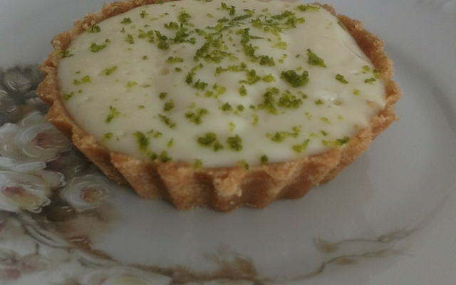 Torta de limão com chocolate branco