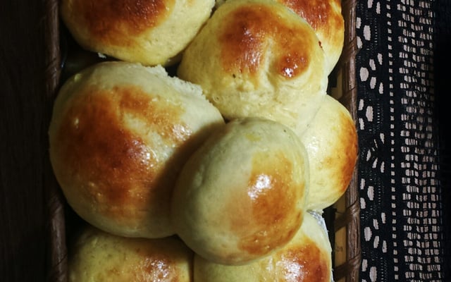 Pão de batata recheado