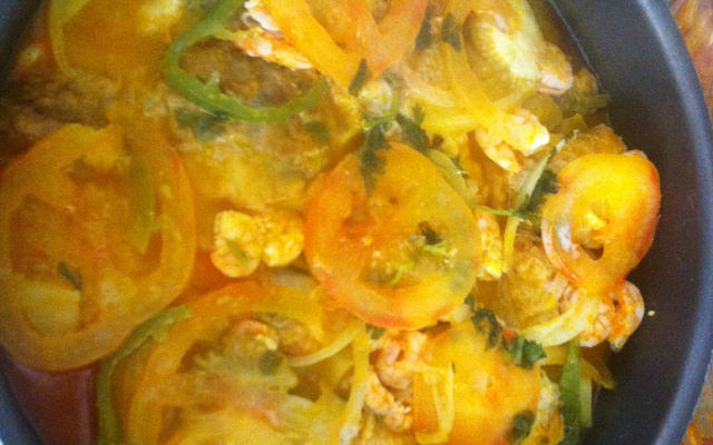 Moqueca de tilápia e camarão