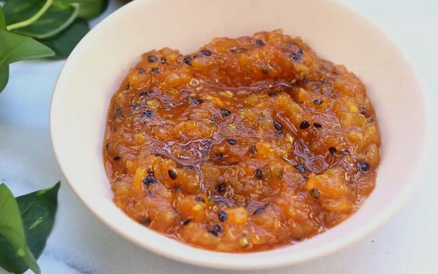 Geleia de abacaxi com maracujá