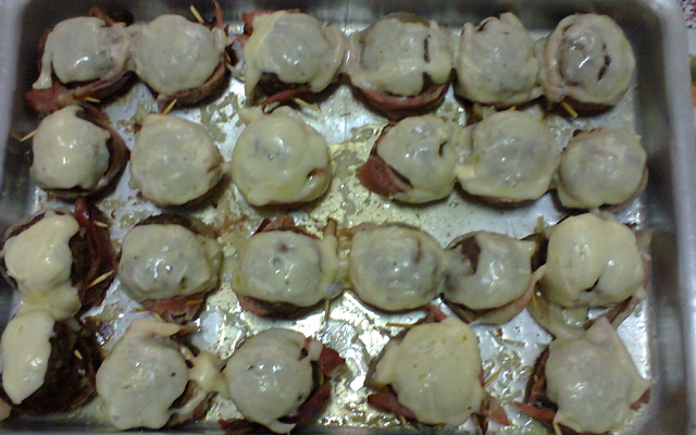 Medalhão de carne moída