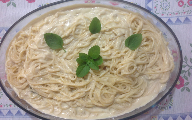 Penne ao molho de provolone