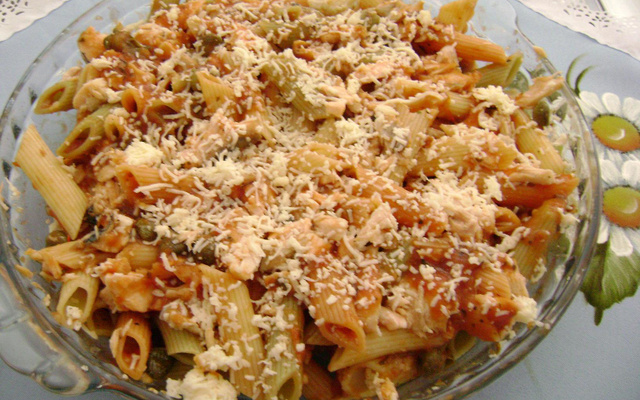 Fusilli especial com salmão defumado
