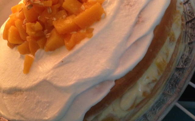 Bolo de pêssego