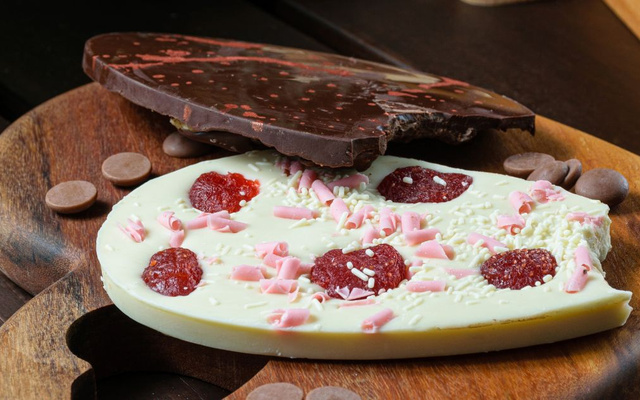 Ovo de Páscoa tablete