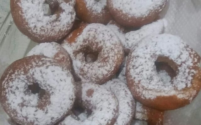 Biscoito frito de trigo