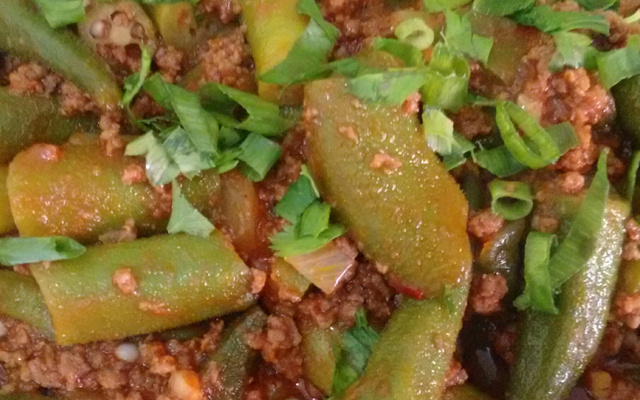 Carne moída com quiabo inesquecível