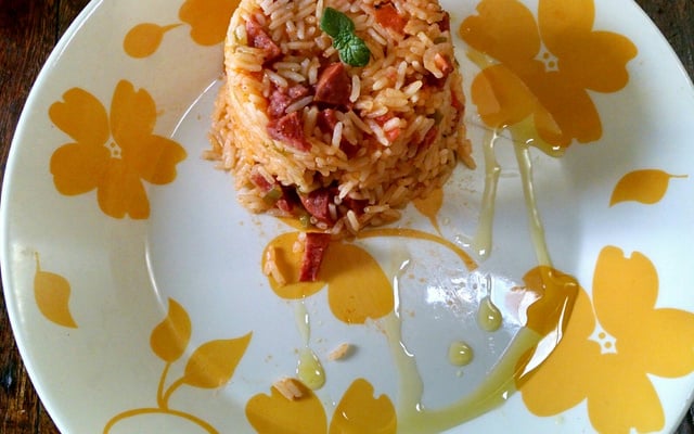 Arroz com linguiça