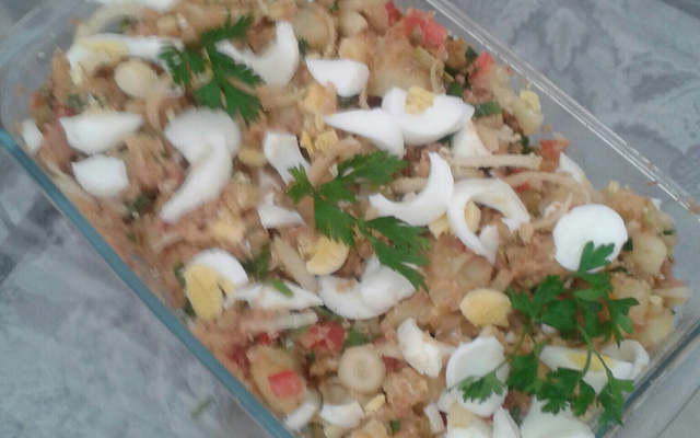 Salada de batatas com atum