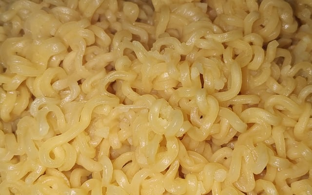 Miojo simples e rápido