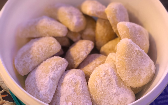 Pastel doce (salgado)