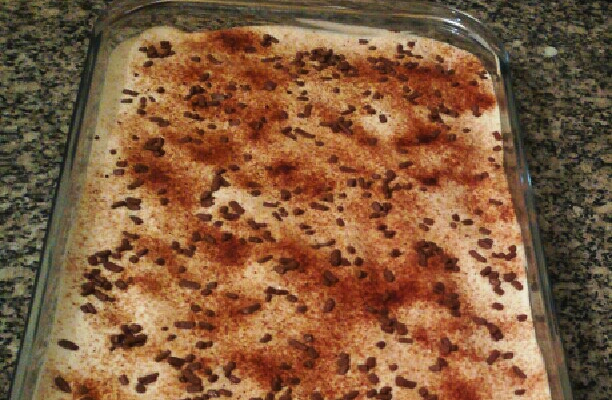 Pavê 3 cores de bolacha champagne