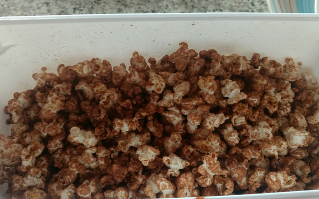 Pipoca doce de chocolate