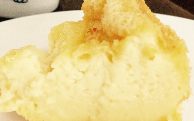 Bolo de fubá cremoso