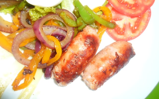 Lingüiça assada na frigideira