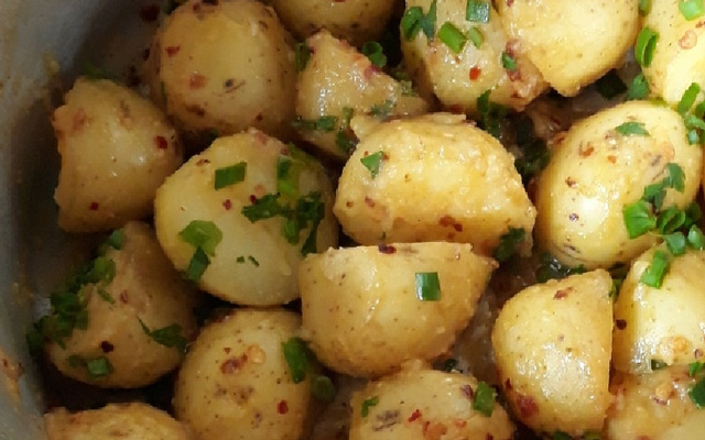 Batatinha apimentada para tira-gosto