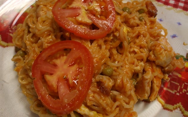 Miojo com frango e Bacon