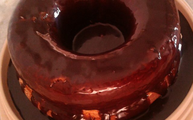 Bolo de banana calda de chocolate